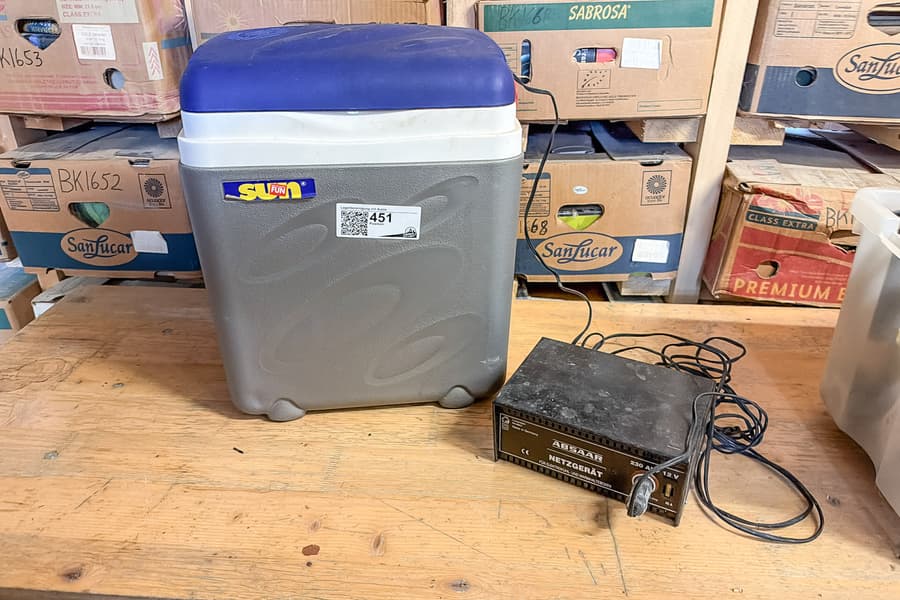 Kühlbox mit Transformator